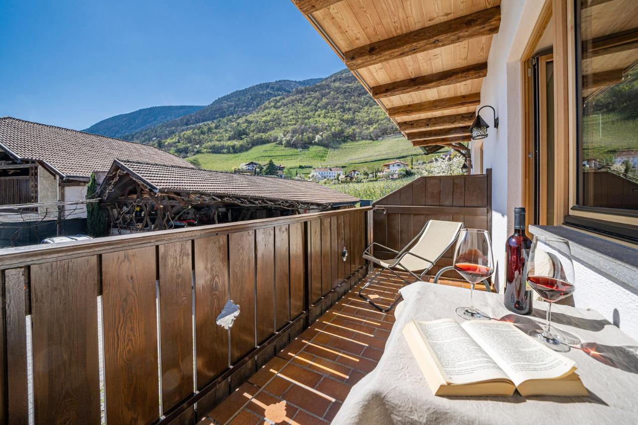 Eco Bnb & Apartments Bruendlerhof Marlengo Exterior photo